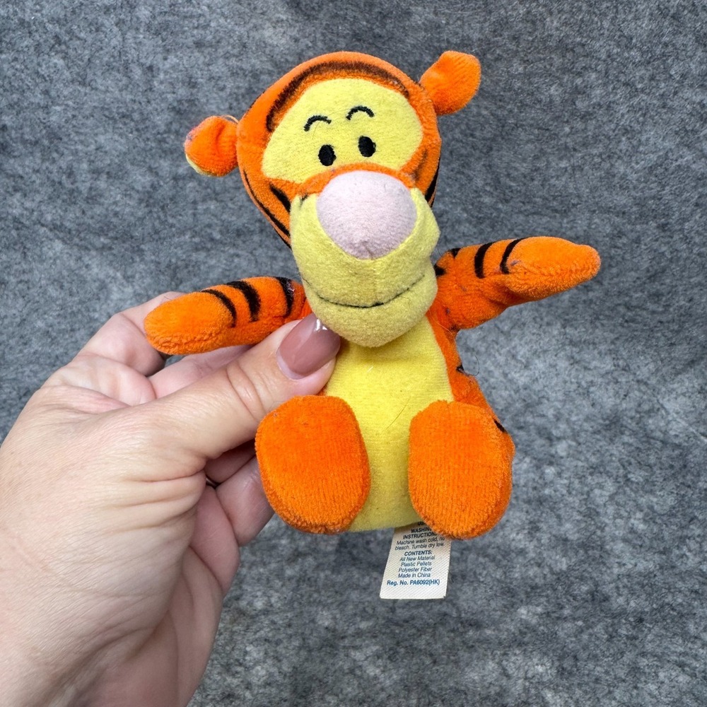 VTG Disney Winnie the Pooh Bear Baby First Tigger Plush Rattle  The First Years